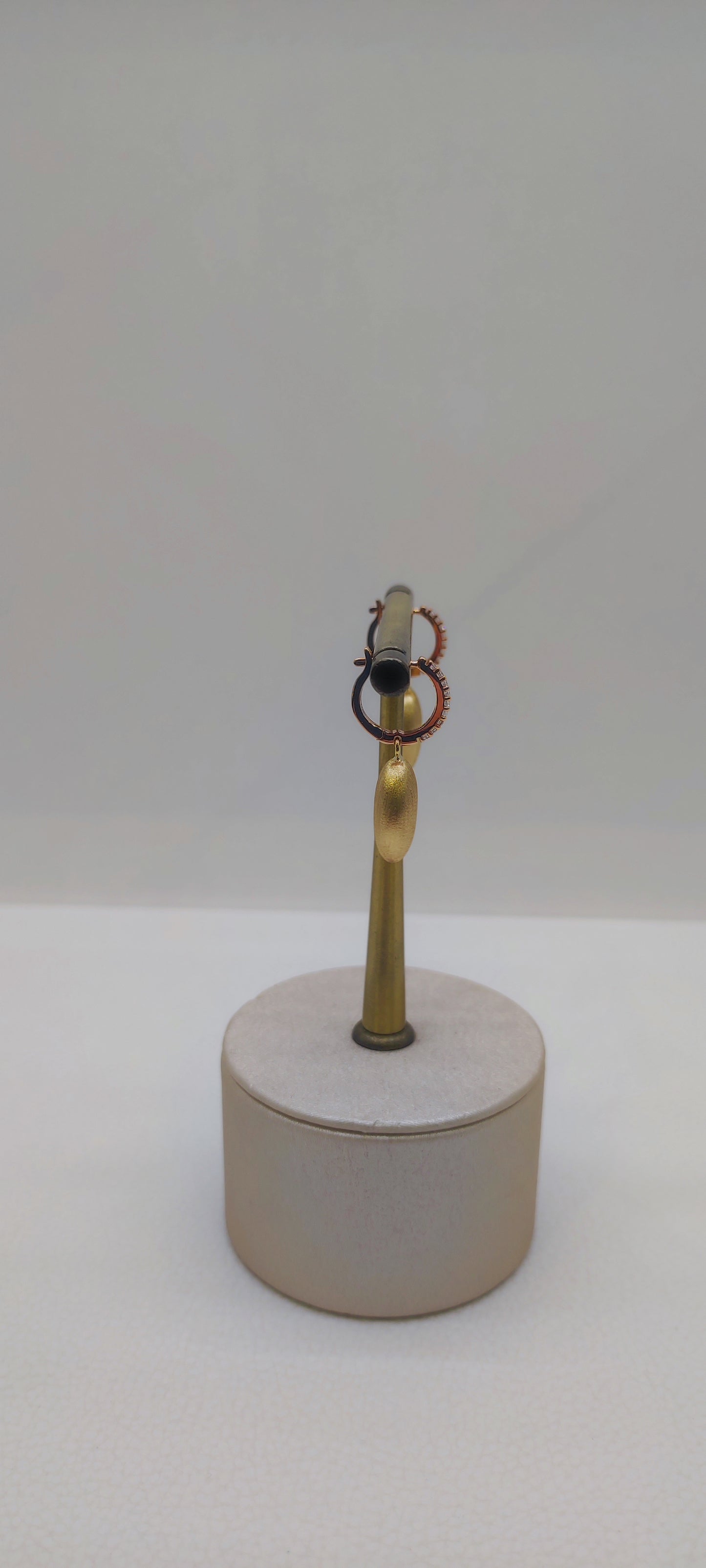 Orecchini Donna Oro Giallo 18kt Corti